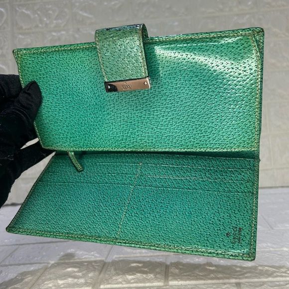 GUCCIβBeige/ebony GG Supreme VINTAGE WALLET - Picture 10 of 16